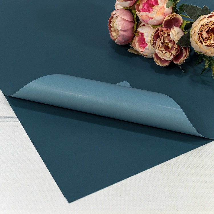 1631/2213 Плёнка в листах 55*55 (20 шт.) матовая двухсторонняя 65мкм Зеленовато-синий/Светло-синий 1/60