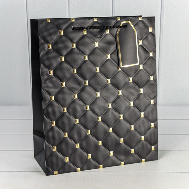 000891C	Пакет подарочный с тиснением 891 (микс) 26*32*12 210г 1/20 1/240			